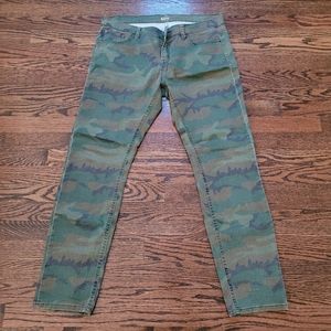 Urban Outfitters BDG Camouflage Jeans 32x30